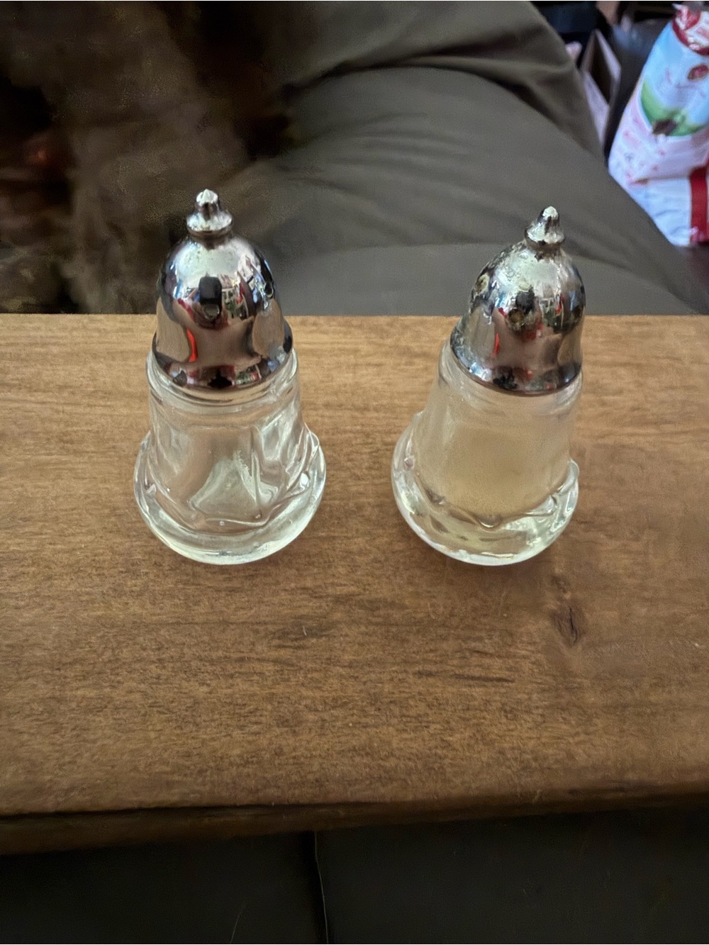 Classic Fosteria Glass Salt and Pepper Shakers with Silver Tops - Clear Glass